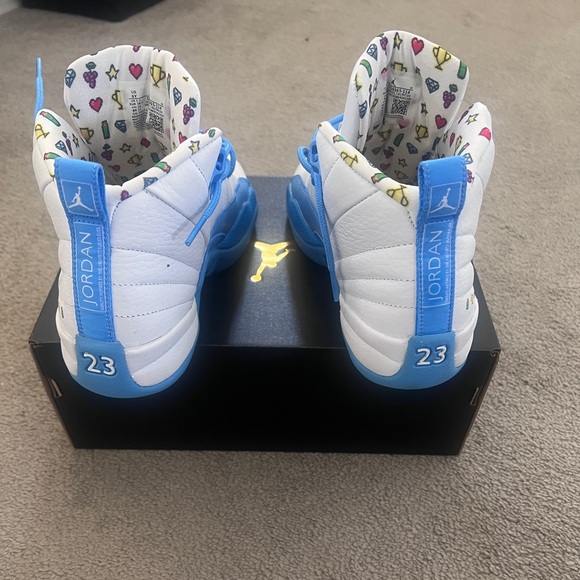 Jordan 12 Retro Emoji White/University Blue - Picture 3 of 5